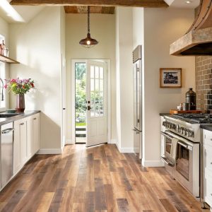 Kitchen Laminate flooring | Flooring 101