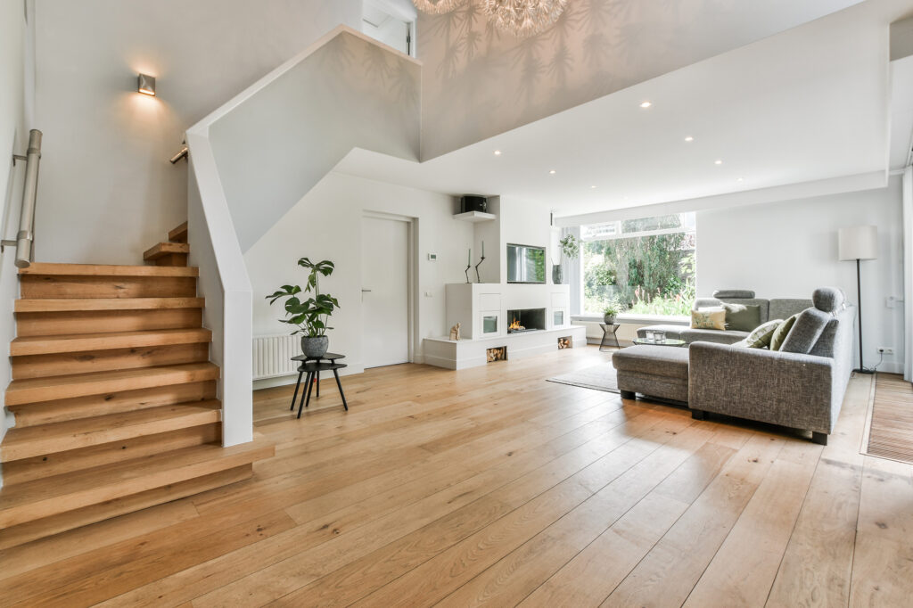 UV-Resistant Hardwood Finishes for California Homes by Flooring 101